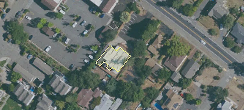Geyserville Mixed-Use Building For Sale