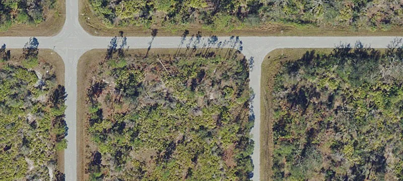 Residential Lot in Gulf Cove