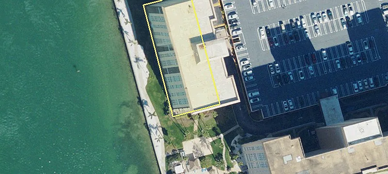 Point Brittany Condo with Parking