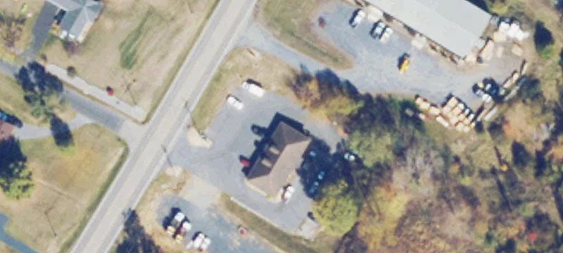 Multifamily Building on 2.99 Acres