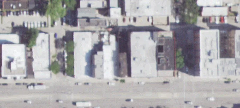 Mixed-Use Building in Humboldt Park
