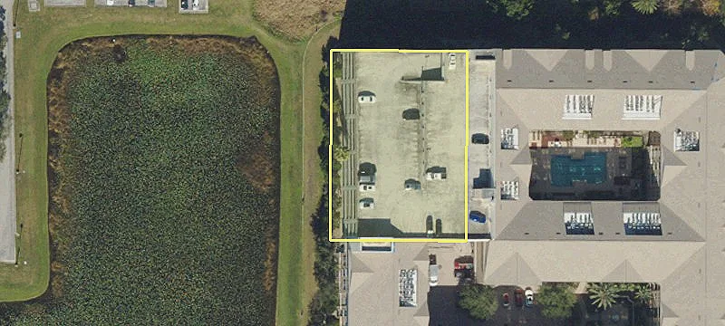 Top-Floor Loft Condo in Tampa