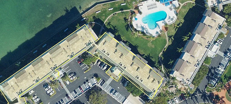 Isla Key Condo Renovation Opportunity