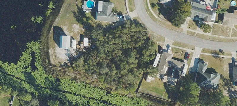 Waterfront Lot on Chain of Lakes