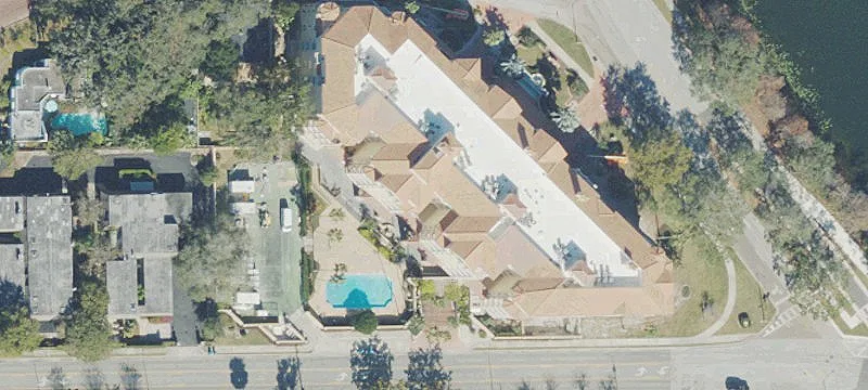 Spacious Condo in Renaissance at Lake Ivanhoe