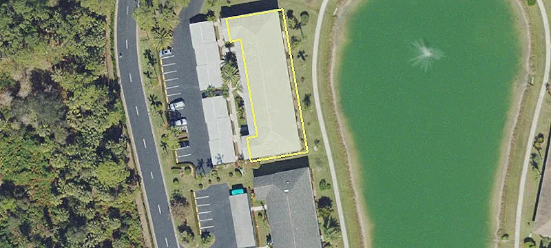 Lake View Condo with Garage
