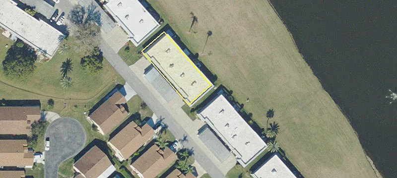 Golf Community Condo with Pond View