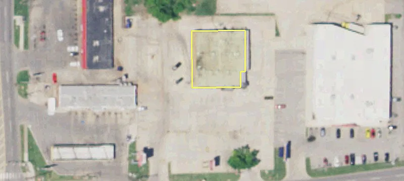 Restaurant Space with Freeway Visibility