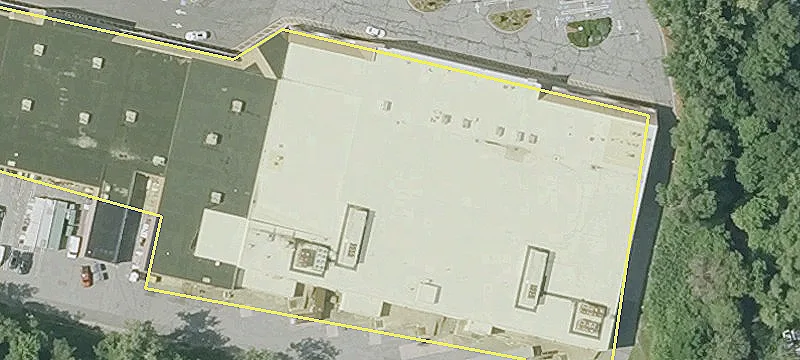 Retail Space in Grocery-Anchored Center
