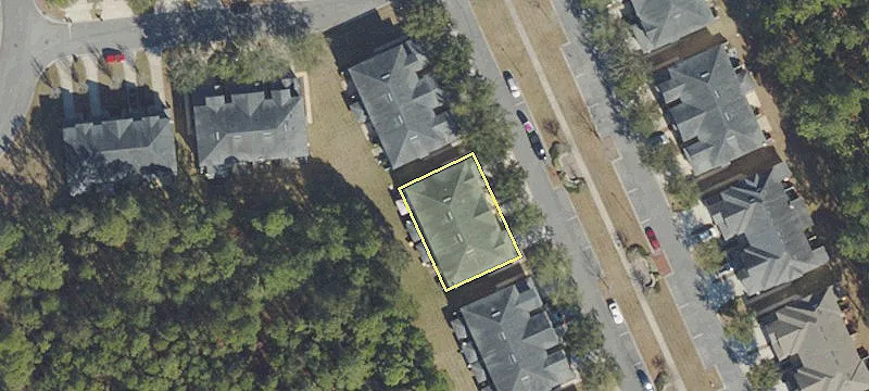 Charming Townhome Near Oakleaf Town