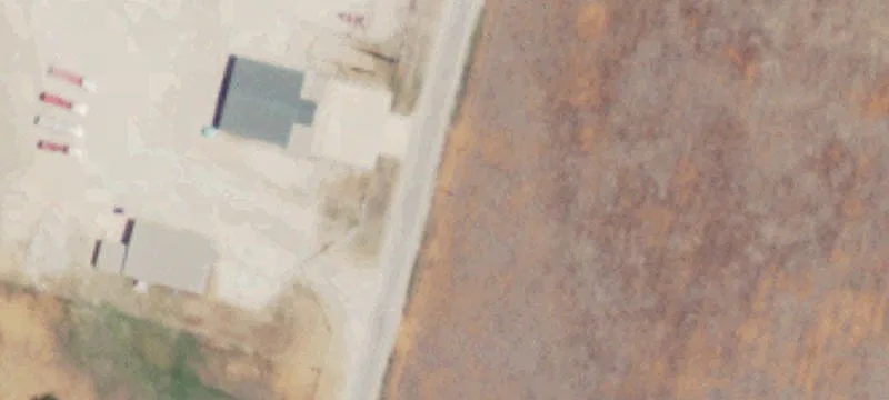 Dilley Warehouse with Fenced Yard
