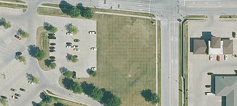 Corner Lot Near Hy-Vee