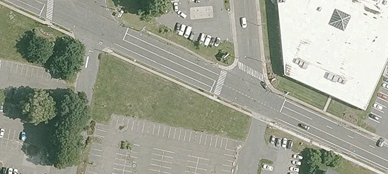 Renovated Office Building For Lease