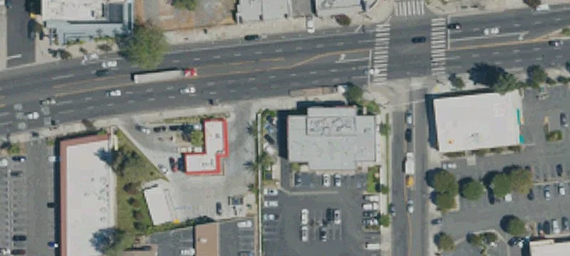 Retail Space on Ventura Boulevard