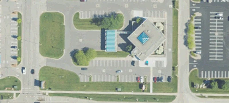 Bay Valley Shopping Center