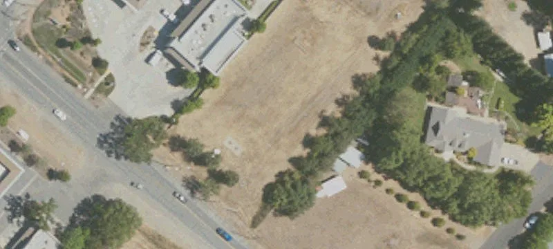 Retail Space in Growing Area