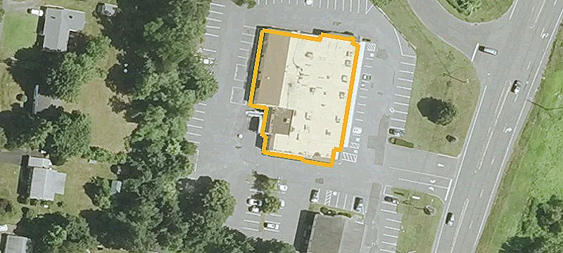 Prime Brookfield Retail Spaces Available
