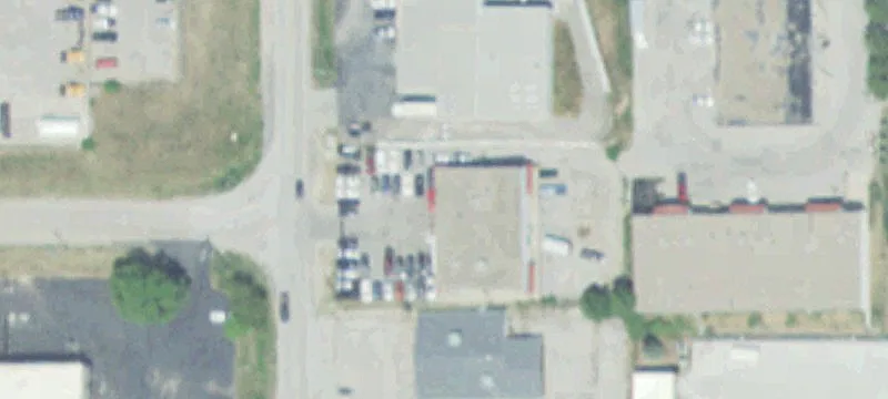 Industrial Building Near 90th & L