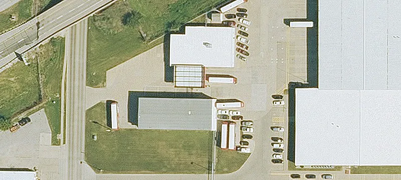 Truck Service Facility For Sale