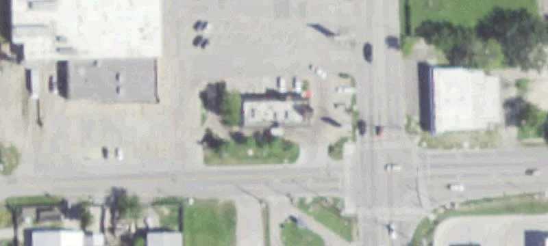 Retail Space in Highlands, Texas