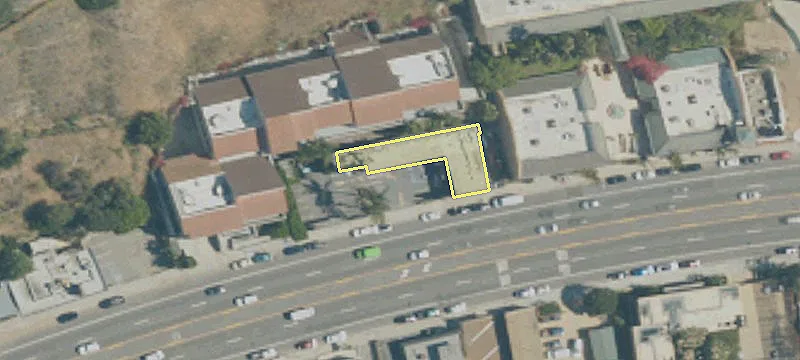 Retail/Office Space in Malibu