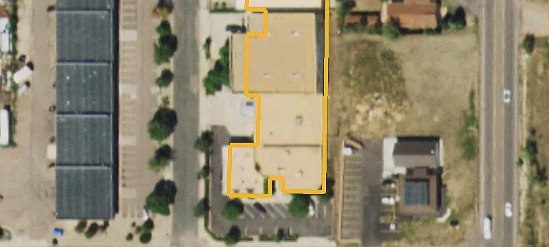 Warehouse with Office and Parking