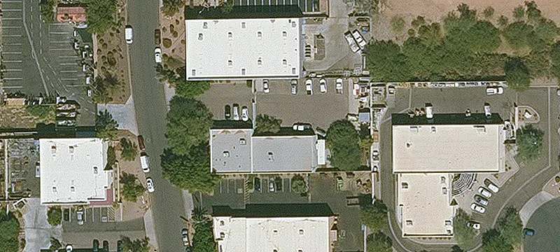 Freestanding Office/Warehouse Building For Rent