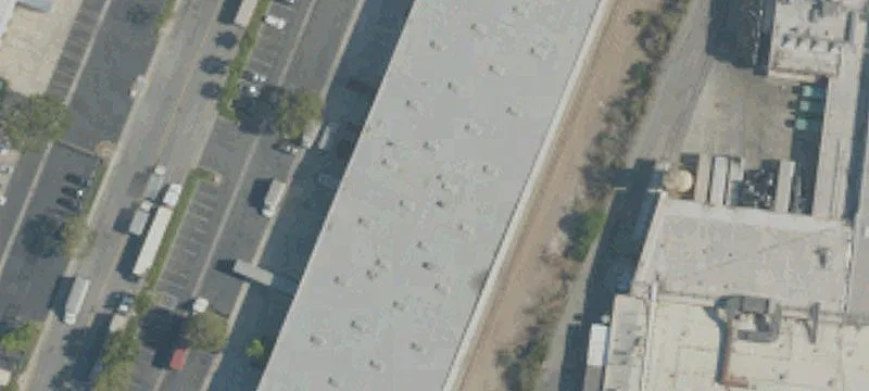 Commerce Warehouse with Dock High