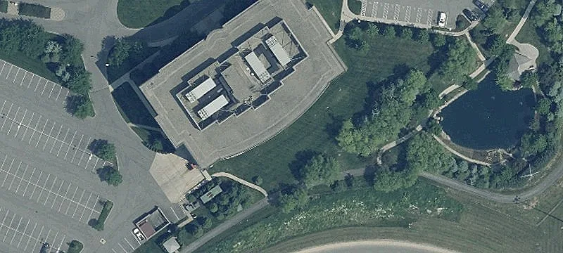 Office Space Near Polaris Amenities