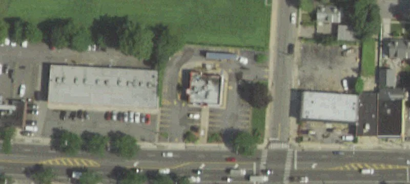 Freestanding Building on Hempstead Turnpike