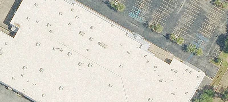 Versatile Distribution Center with Spaces