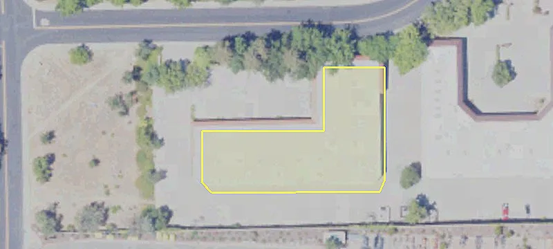 Corner Lot on Heritage Oak
