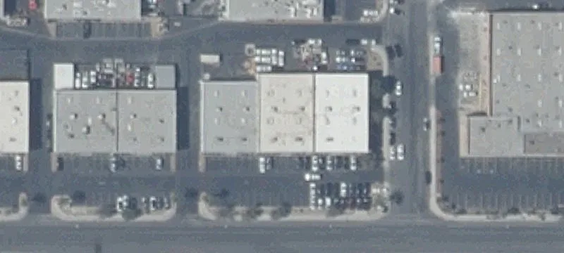Versatile Industrial Building on Hacienda