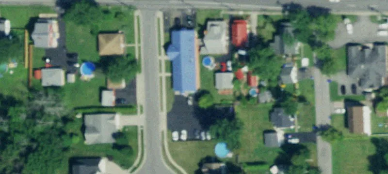 Single-Story Office Building Near Expressway