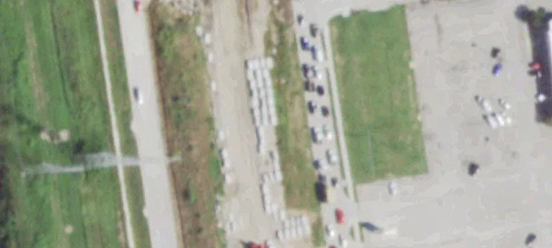 Commercial Land Near Shopping Centers