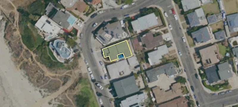 Oceanfront Multifamily Property in San Diego