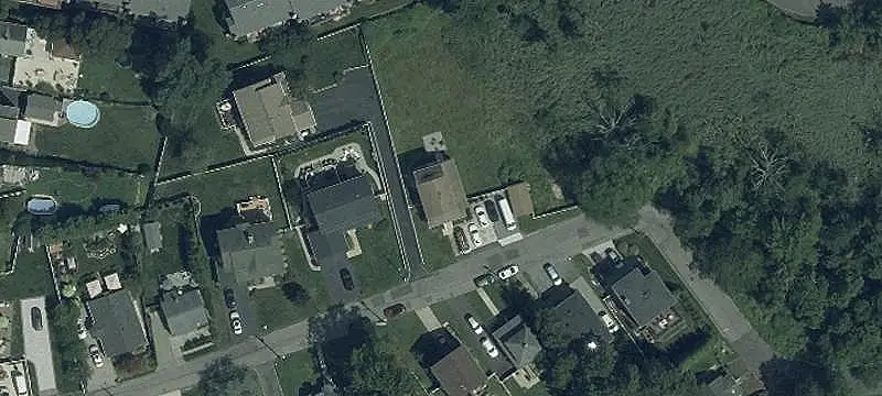Oversized Lot in Coastal Neighborhood