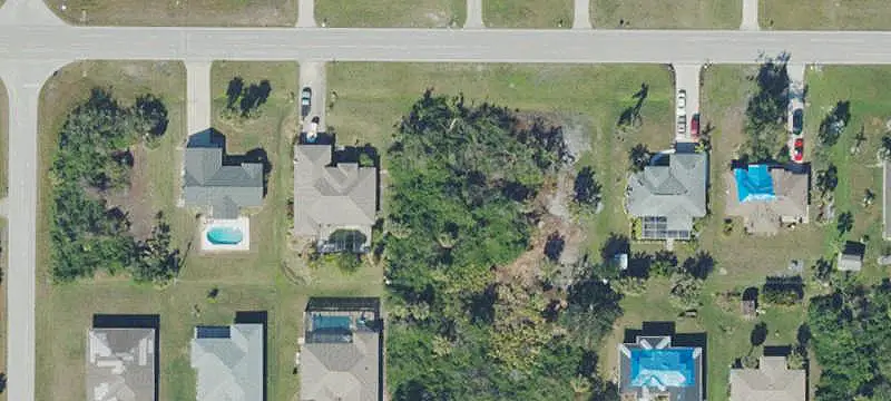 Residential Lot in Established Neighborhood
