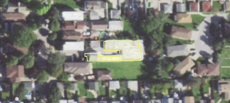 Multi-Building Property in Portage Park