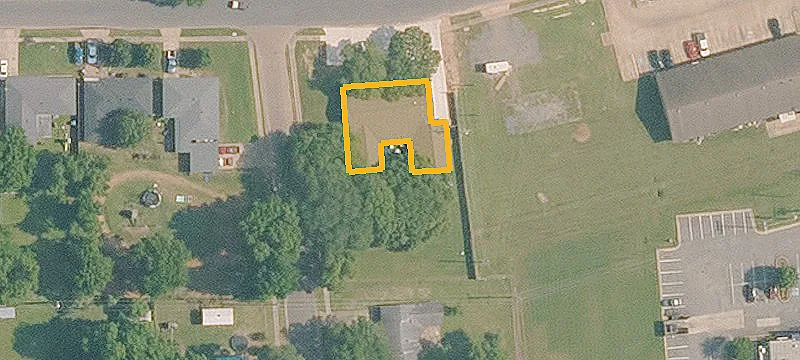 Renovated Office/Retail Building For Sale