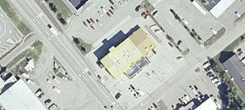 Ellsworth 17-Unit Office Building
