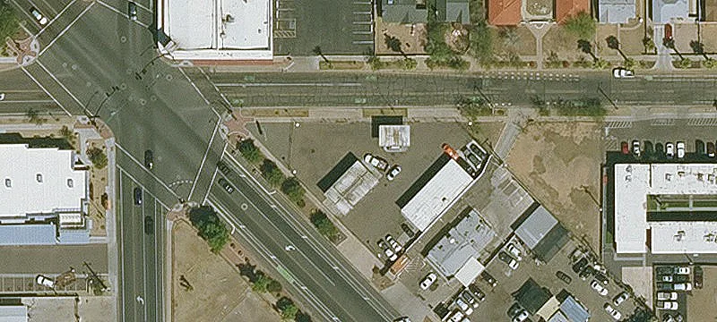 Retail/Industrial Space Available For Rent