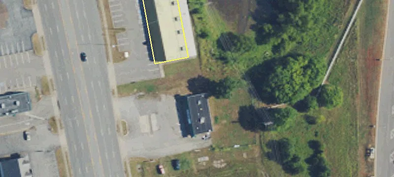 New Retail Building on Blvd