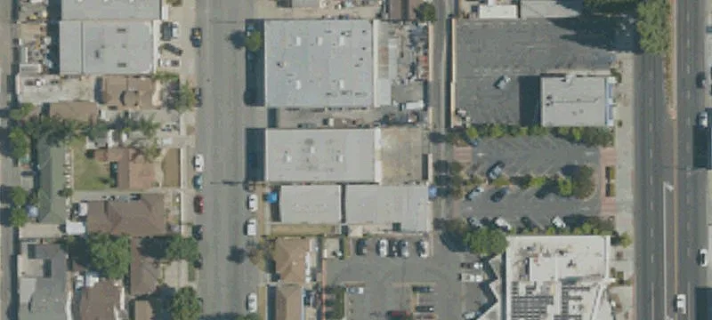 Paramount Industrial Building with Yard