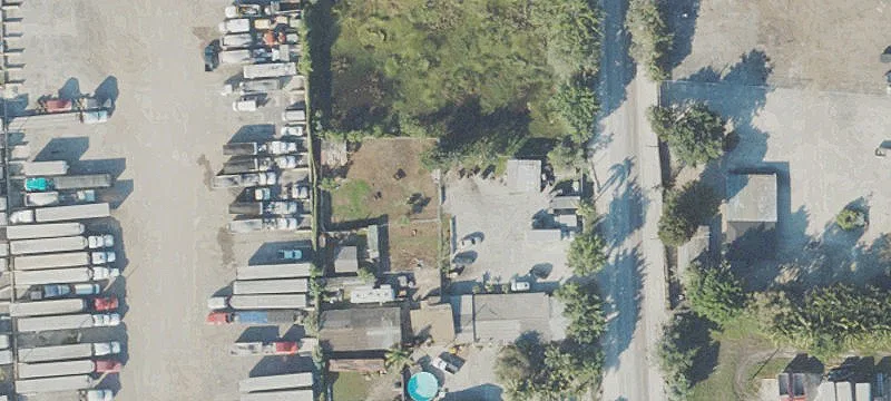 Commercial Land in High-Traffic Area