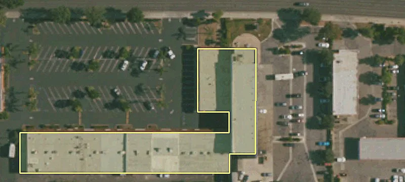 Prime Retail Space in Simi