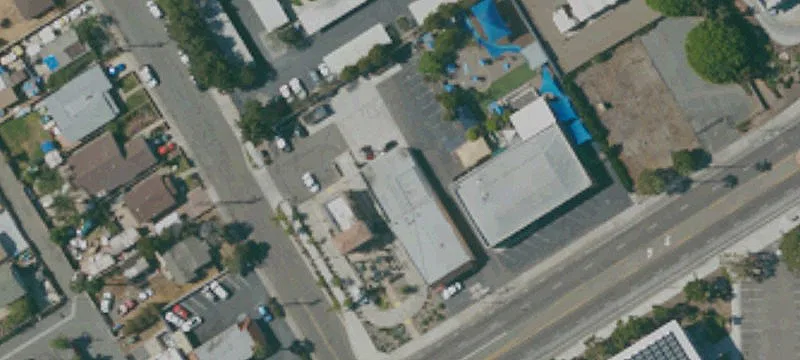 Freestanding Commercial Property on Mission Avenue