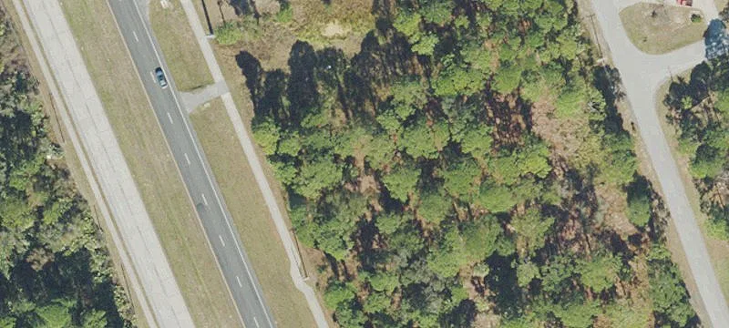 US-1 Commercial Property with Bar