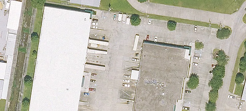 Distribution Building in Lakeland Park