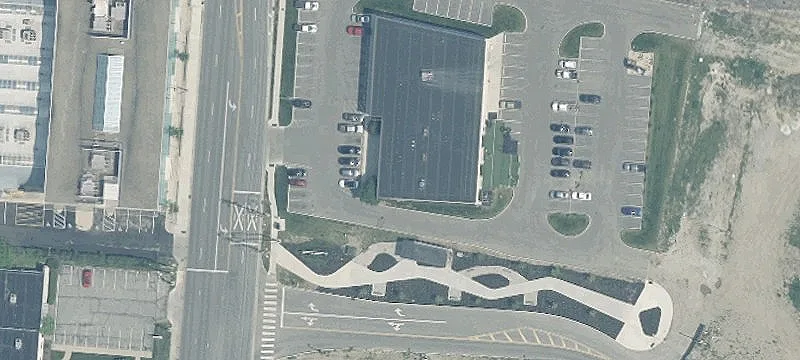 Retail Space in Grandview